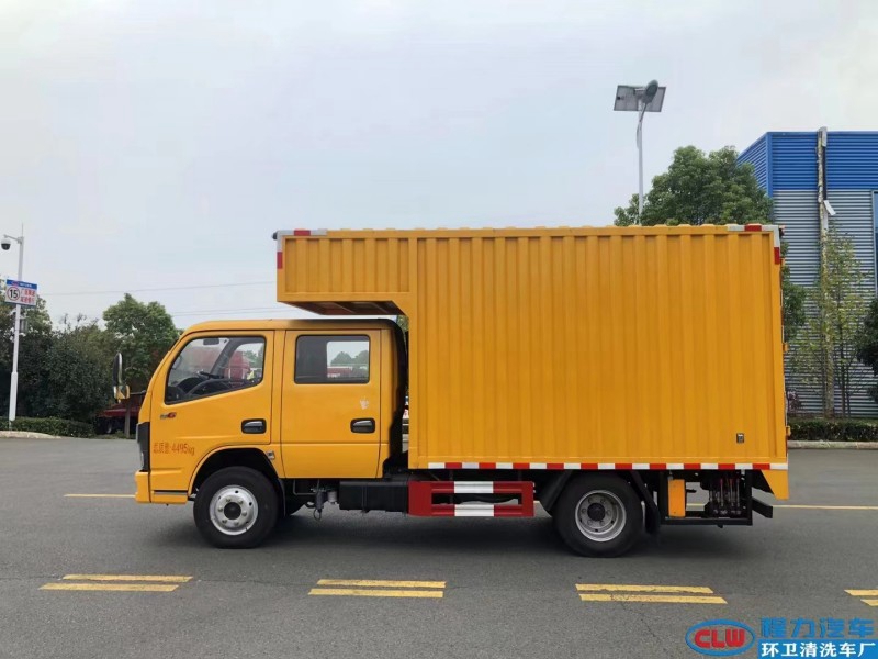 東風多利卡雙排座工具車