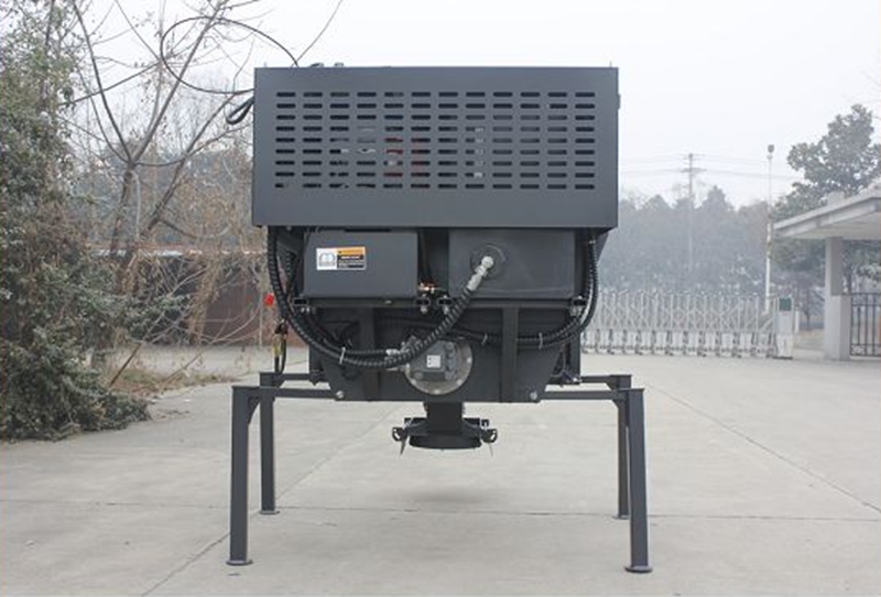 3方撒布機
